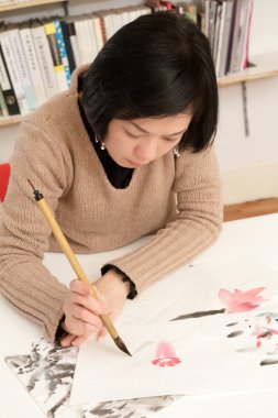 Asyalı kadın çizme