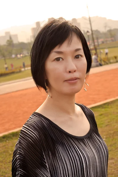 Aziatische vrouw — Stockfoto