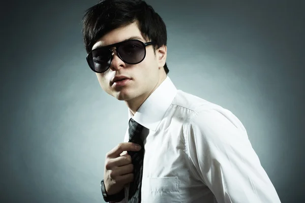 Fashion portrait of the young businessman — Stock Photo, Image