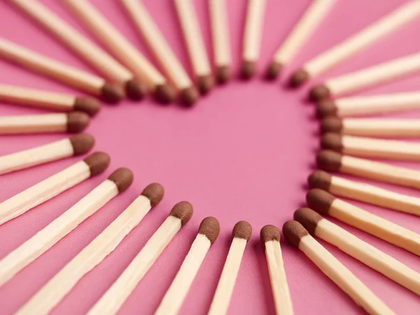 Matches formed as a heart — Stock Photo, Image
