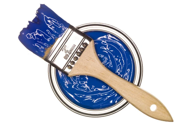Lata Pintura Azul Con Pincel Arriba Aislado Sobre Fondo Blanco — Foto de Stock