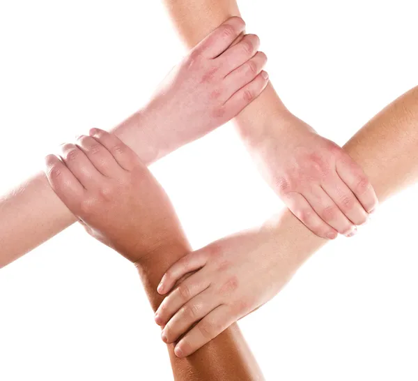 Mänskliga händer håller varandra — Stockfoto