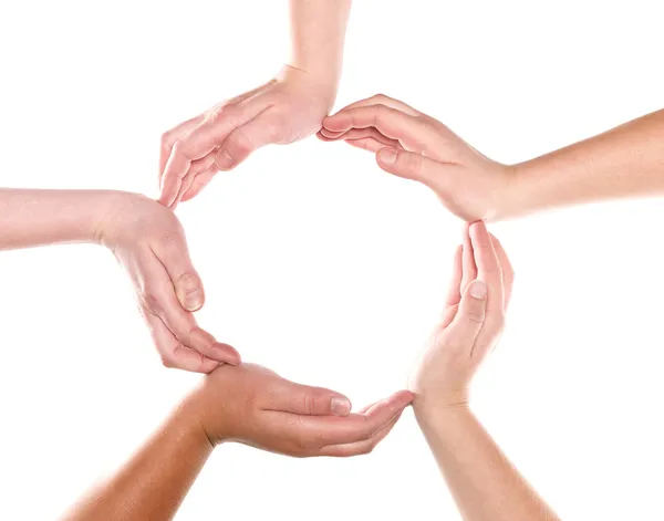 Grupp av händer som bildar en cirkel — Stockfoto