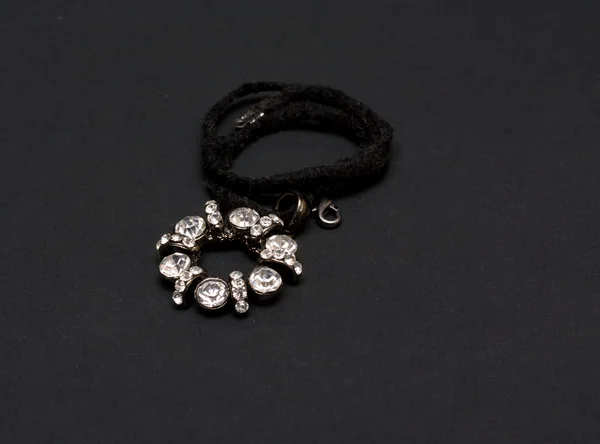 Lavaliere z przeźroczysty kryształ — Zdjęcie stockowe