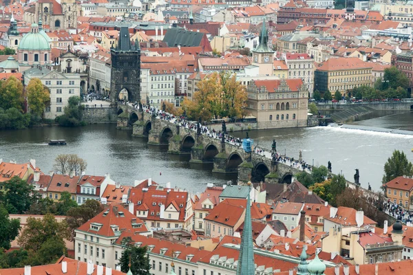Видом на Прагу з вершини — стокове фото