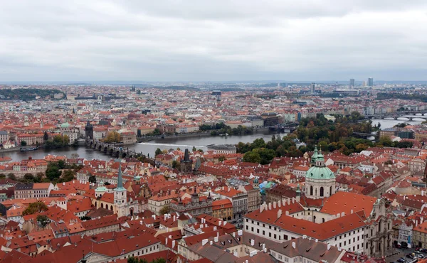 Blick Auf Prag Von Oben Die Roten Dächer — Stockfoto