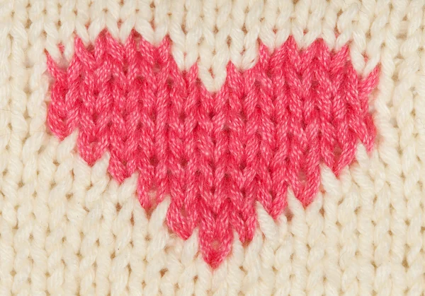 针织红色的心 — 图库照片