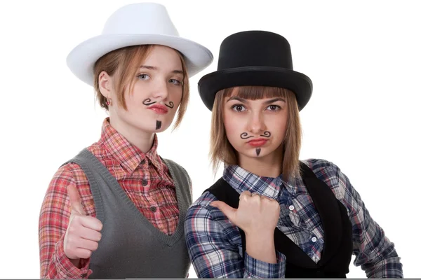 Δύο κορίτσια με Χειροποίητη μουστάκια — Φωτογραφία Αρχείου