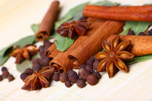 Orientaliska kryddor — Stockfoto