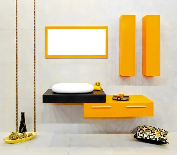 Łazienka żółty — Zdjęcie stockowe