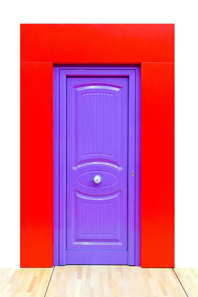 Porta roxa — Fotografia de Stock
