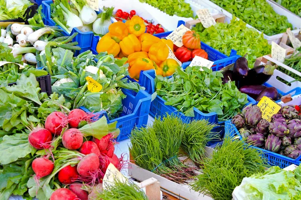 Ринок овочів — стокове фото