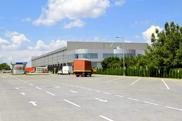 Warehouse parking — Stock Photo, Image