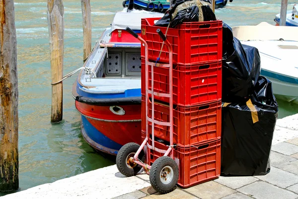 Entrega em Venice — Fotografia de Stock