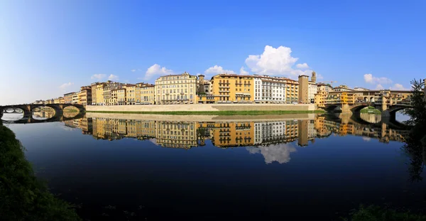 Río Arno Florencia —  Fotos de Stock