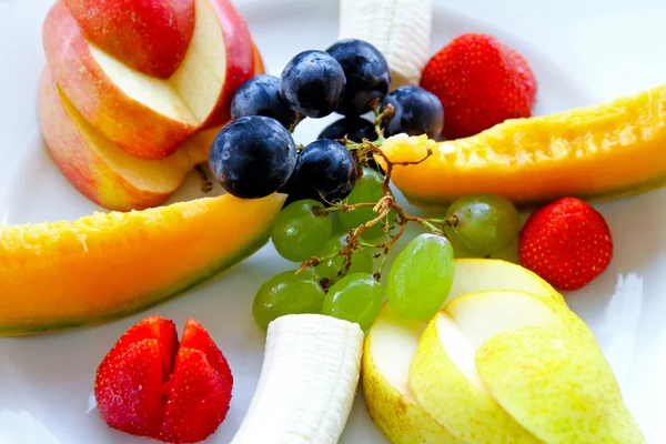 Variedad Frutas Frescas Servidas Plato —  Fotos de Stock