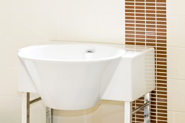 Beyaz su lavabo atış kapatın