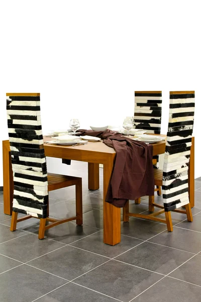 Jadalnia Drewniane Krzesła Stół Safari — Zdjęcie stockowe