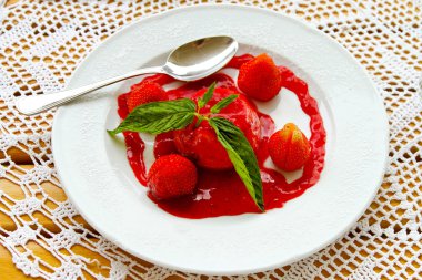 çöl panna cotta