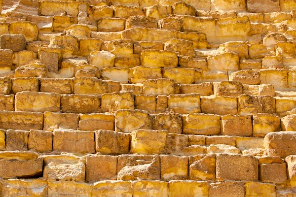 Кам'яні брили Pyramide — стокове фото