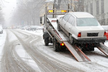 Towing car clipart