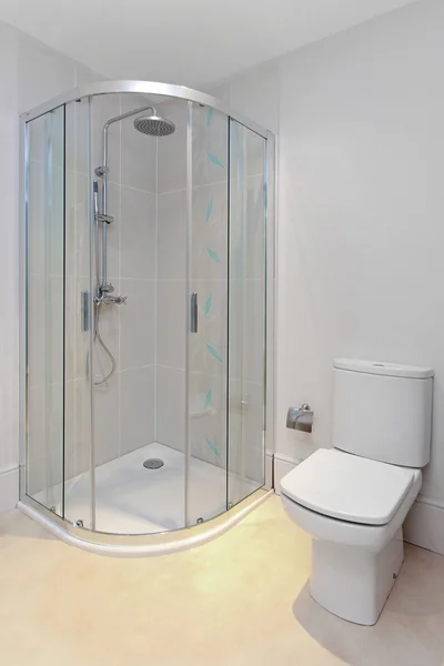 Badkamer met douche — Stockfoto