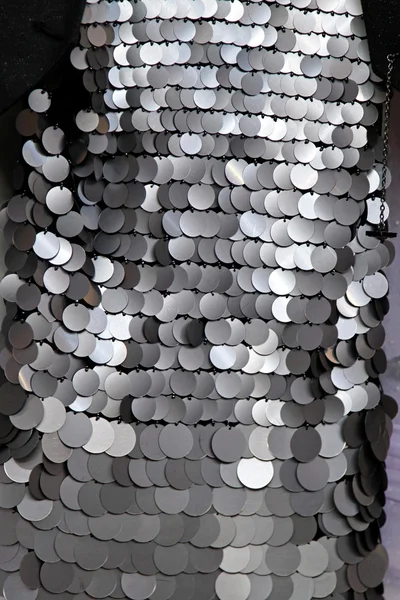 Vestido de metal plata —  Fotos de Stock