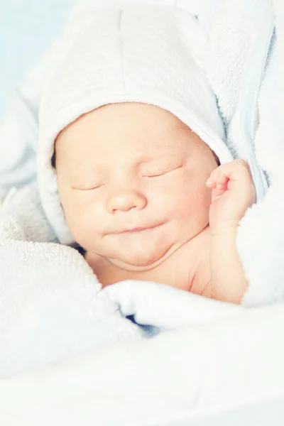 잠자는 아기의 초상화 — 스톡 사진