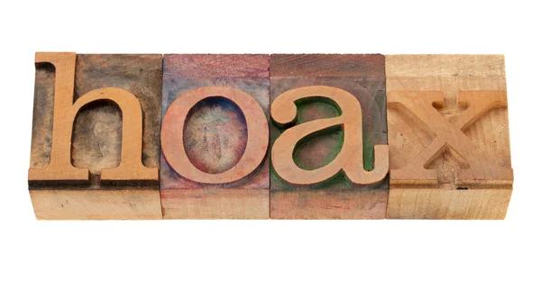 Engaño - palabra en tipografía —  Fotos de Stock