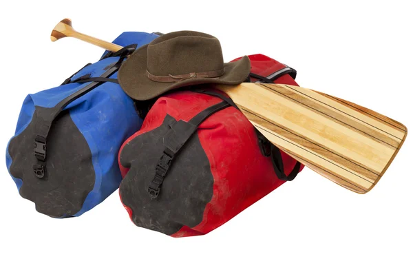 Pádlo, klobouk a nepromokavé zavazadla — Stock fotografie