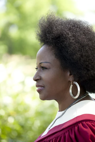 Femme Afro Américaine Âge Moyen Plein Air Profil Robes Église — Photo