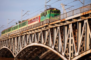 Train on the Bridge clipart