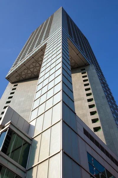 超高層ビル現代抽象的なアーキテクチャ — ストック写真