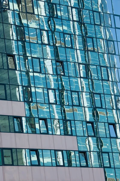 Reflexões abstratas sobre Windows — Fotografia de Stock