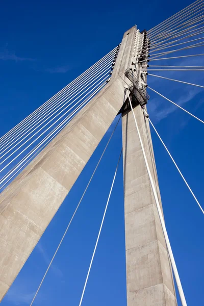 Ponte moderna Arquitetura abstrata — Fotografia de Stock