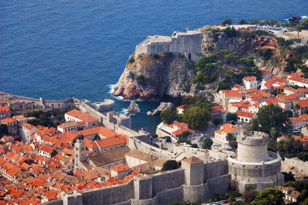 Fort Lovrijenac e la Città Vecchia di Dubrovnik — Foto Stock