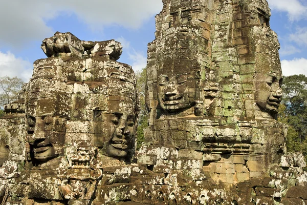 Tallas de Buda en el Templo de Bayon — Foto de Stock