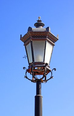 Lamp post clipart