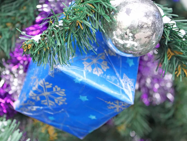 Boże Narodzenie dekoracje - prezent — Zdjęcie stockowe