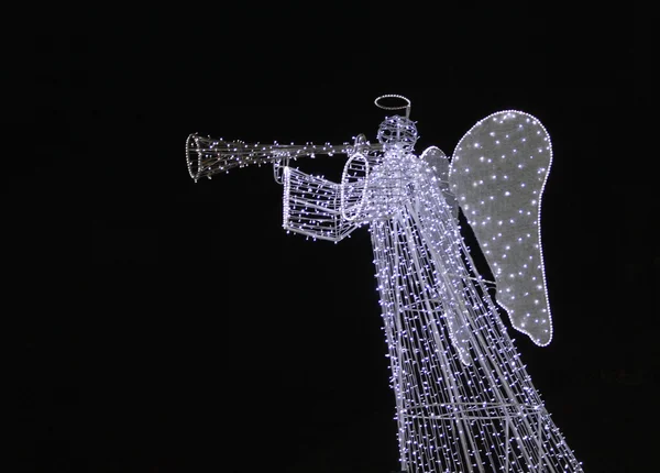 Malaikat bermain terompet, xmas iluminasi di Krakow, Polandia — Stok Foto