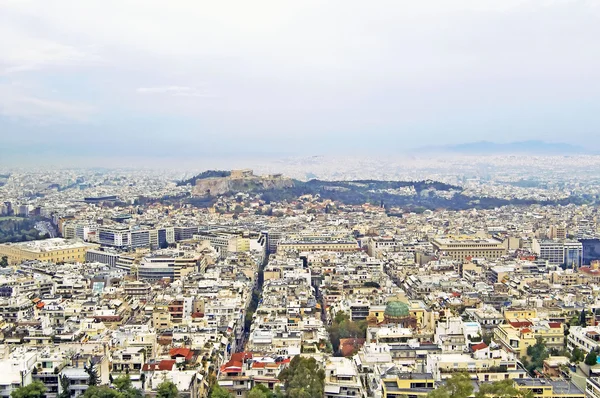 Vista de la Acrópolis y Atenas desde la colina de Lykavittos — Foto de Stock