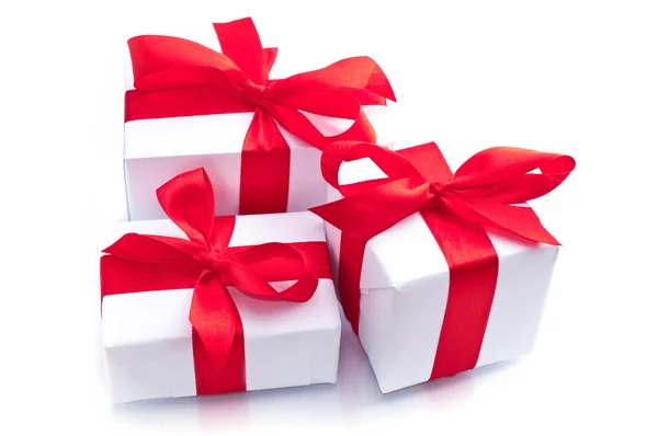 White Gift Box Red Ribbon — Stock Photo, Image