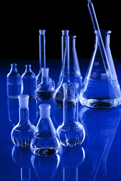 Laboratoryjne Niebieskie Szkło — Zdjęcie stockowe