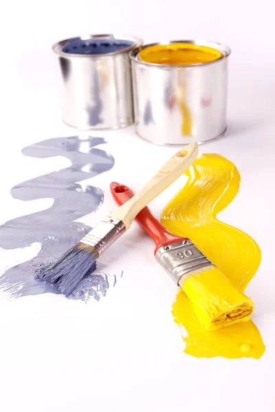 汚れた絵筆 絵画の時間 — ストック写真