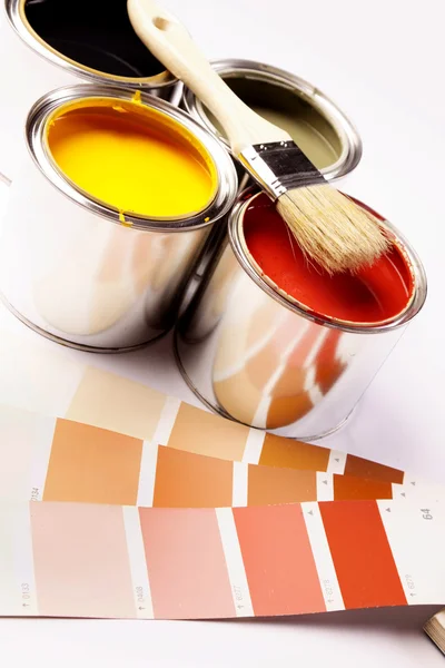 Schilderen, schilderen blikjes, paintbrusches en meer! — Stockfoto
