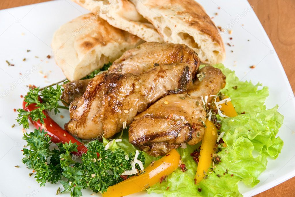 Gebratenes Hühnchen — Stockfoto © olinchuk #4400922