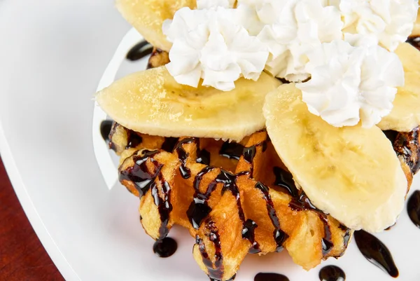 Tasty Waffle Banana Slices Ice Cream — Stock Photo, Image