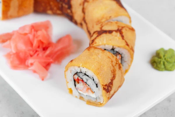 Omelette-Sushi — Stockfoto