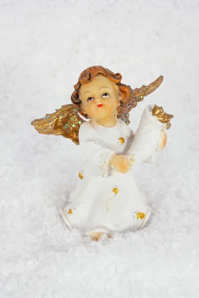 Άγγελος στο χιόνι — Φωτογραφία Αρχείου