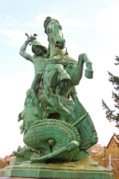 George Вбивство Дракона Скульптура — стокове фото